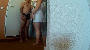 I suck my boyfriend’s nipples, we argue and hit me while he masturbates and fucks me. Hard sex, BDSM, the fat submissive.