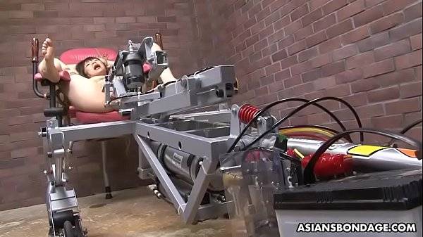 Shiori Natsumi knows that machines are taking over the world