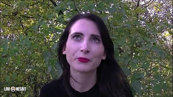 Cuckold licking Cum from a stranger of my ass Lou Nesbit, Lia Louise