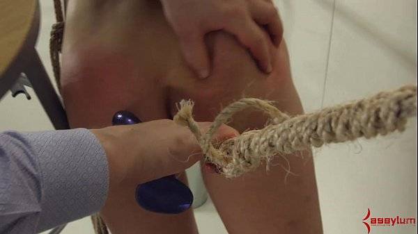 Dominatrix gets b. cunt suspension and beating with ATM