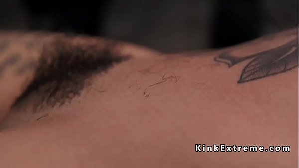 Trimmed head alt slave gets bondage